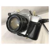 Vintage Mamiya / Sekor 500TL 35mm Camera