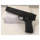 Vintage Marksman .177-Caliber BB Air Pistol