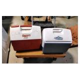 1 pair of playmate coolers