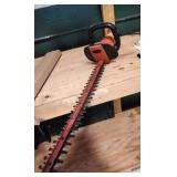 Black and Decker Electric Hedge trimmer