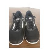 Brooks 'PureFlow7' Womens Shoes (Size 9)