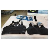 Brooks Running Bras Size:  32 C/D