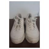 Brooks 'Addiction walkers' Womens shoes (Size 8.5)