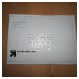 Scotch 3m Poly Bubble mailer  3 case / 750 count