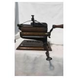 American Machine Co. Fabric Crimper