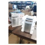 Magic Chef 27Lb Countertop Ice Maker