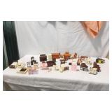 Assorted Vintage Dollhouse Furniture