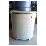 Retro Wicker Clothes Hamper