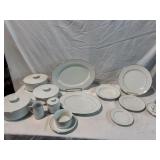 Prudence Platinum Trim Dish & Serving Set