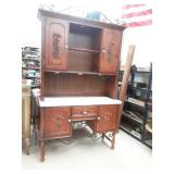Pulaski Tile Top China Hutch