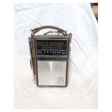 Vintage General Electric Transistor Radio