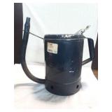 Swing spout 4 qt Oil Can