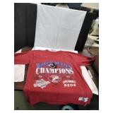 Vintage Cincinnati Reds Half Sleeve Shirt (L)