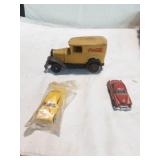 Vintage Cast Iron Coca-Cola Truck