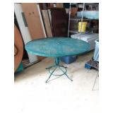 Round Metal Patio Dining Table.