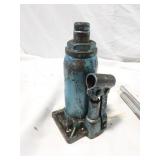 Bottle Jack