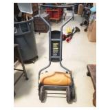 Fiskars Manual Power Lawnmower