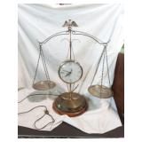 Vintage Eagle Scales of Justice Clock