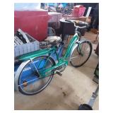 Vintage Huffy CustomLiner Bicycle