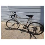 Huffy Carrera 10 Speed Bicycle