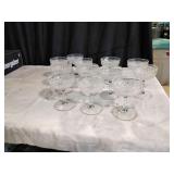 Vtg Daisy Button Stemware