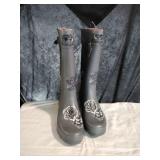 Ladies Rongee Muck Boots Size 9