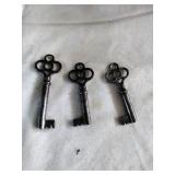 Vtg Skeleton Keys (3)