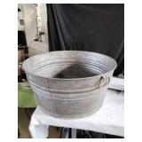 Vtg Galvanized Washtub
