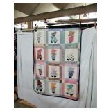 Vintage Sun Bonnet Crib Quilt