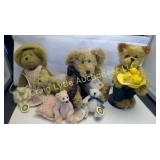 Box collectible bears