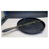 Wagner cast skillet