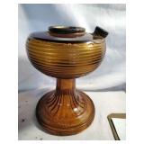 Aladdin Model B-82 kerosene lamp Amber Glass