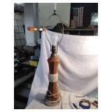 Vtg Aladdin Art Deco Alacite Table Lamp