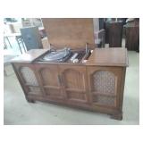 Admiral Solid State AM/FM Phonograph console