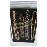 Assorted vintage jewelry lot