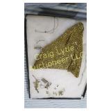 vintage collar & more