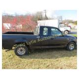 2001  Ford  F-150 Pickup  8" bed ext cab