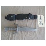 Buck 184 survival knife