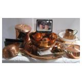 Collection of various copper kitchen items Collection of various copper kitchen items