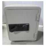 Sentury #K168335 Fireproof safe. Measures 21.5" h Sentury #K168335 Fireproof safe. Measures 21.5" h
