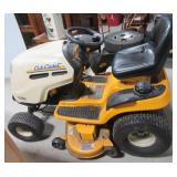 Cub Cadet LT 1045 hydrostatic drive riding lawn Cub Cadet LT 1045 hydrostatic drive riding lawn