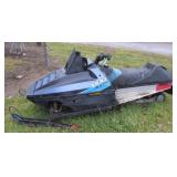 Indy 600 Non-Running Snowmobile. Note: Needs TLC. Indy 600 Non-Running Snowmobile. Note: Needs TLC.