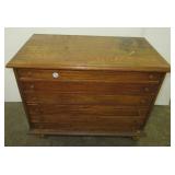 Vintage small wood six drawer cabinet on castors. Vintage small wood six drawer cabinet on castors.
