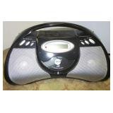 GPX portable CD radio. GPX portable CD radio.
