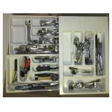 (5) Silverware divided trays filled with flatware (5) Silverware divided trays filled with flatware
