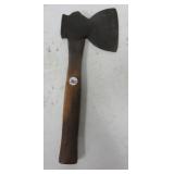 Keen Kutter hatchet. Keen Kutter hatchet.