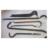 (8) Various size crow bars. (8) Various size crow bars.