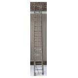 24ft Wood extension ladder. 24ft Wood extension ladder.