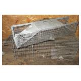 (2) Animal live traps. Small & Medium. (2) Animal live traps. Small & Medium.