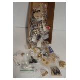 (95+) Costume jewelry items including necklaces,